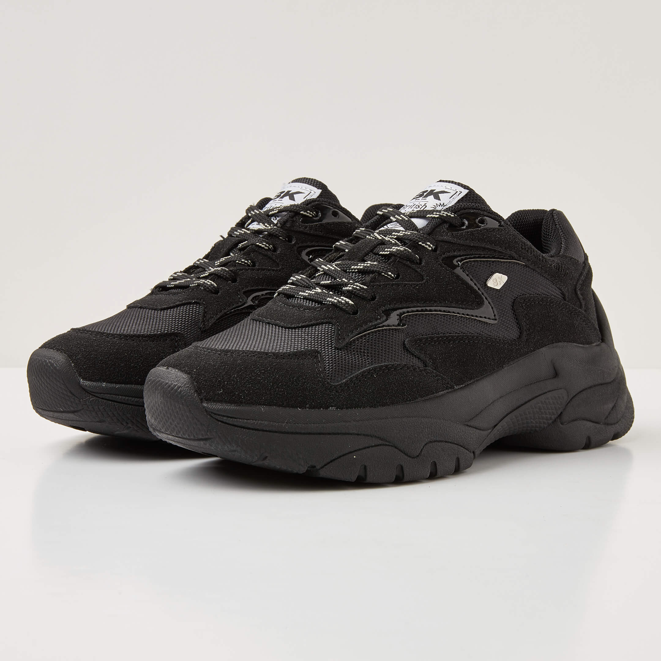British Knights Sneaker Front view B47-3606-01 GALAXY LOW-TOP FEMALE British Knights Sneaker Front view B47-3606-01 GALAXY LOW-TOP FEMALE