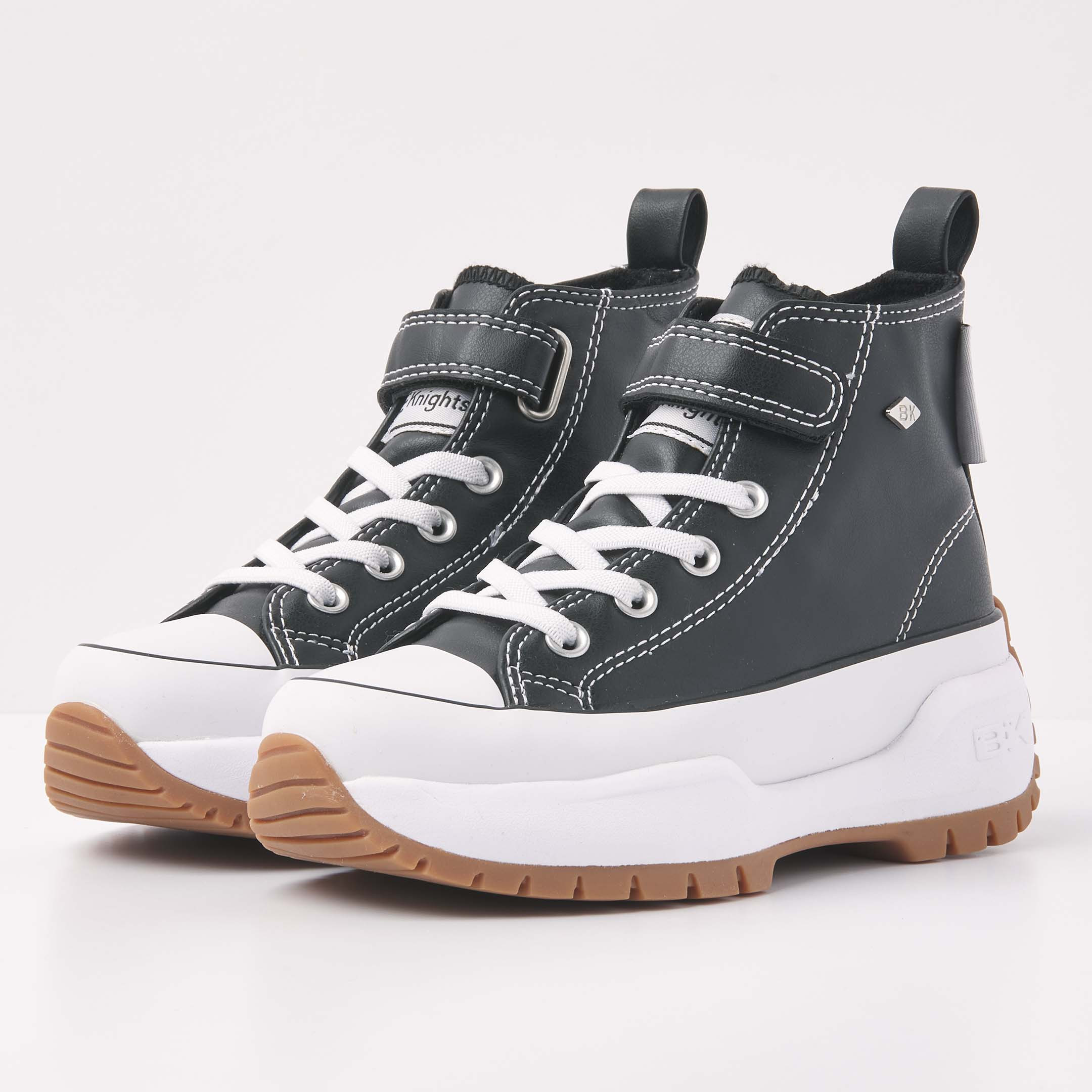 British Knights Sneaker Front view B49-3735C-02 KAYA MID FLY HIGH-TOP FEMALE British Knights Sneaker Front view B49-3735C-02 KAYA MID FLY HIGH-TOP FEMALE