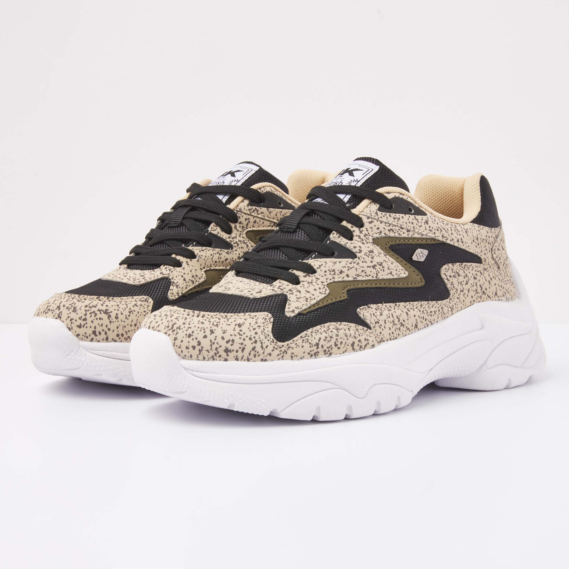 British Knights Sneaker Front view  B50-3605-01 GALAXY LOW-TOP FEMALE