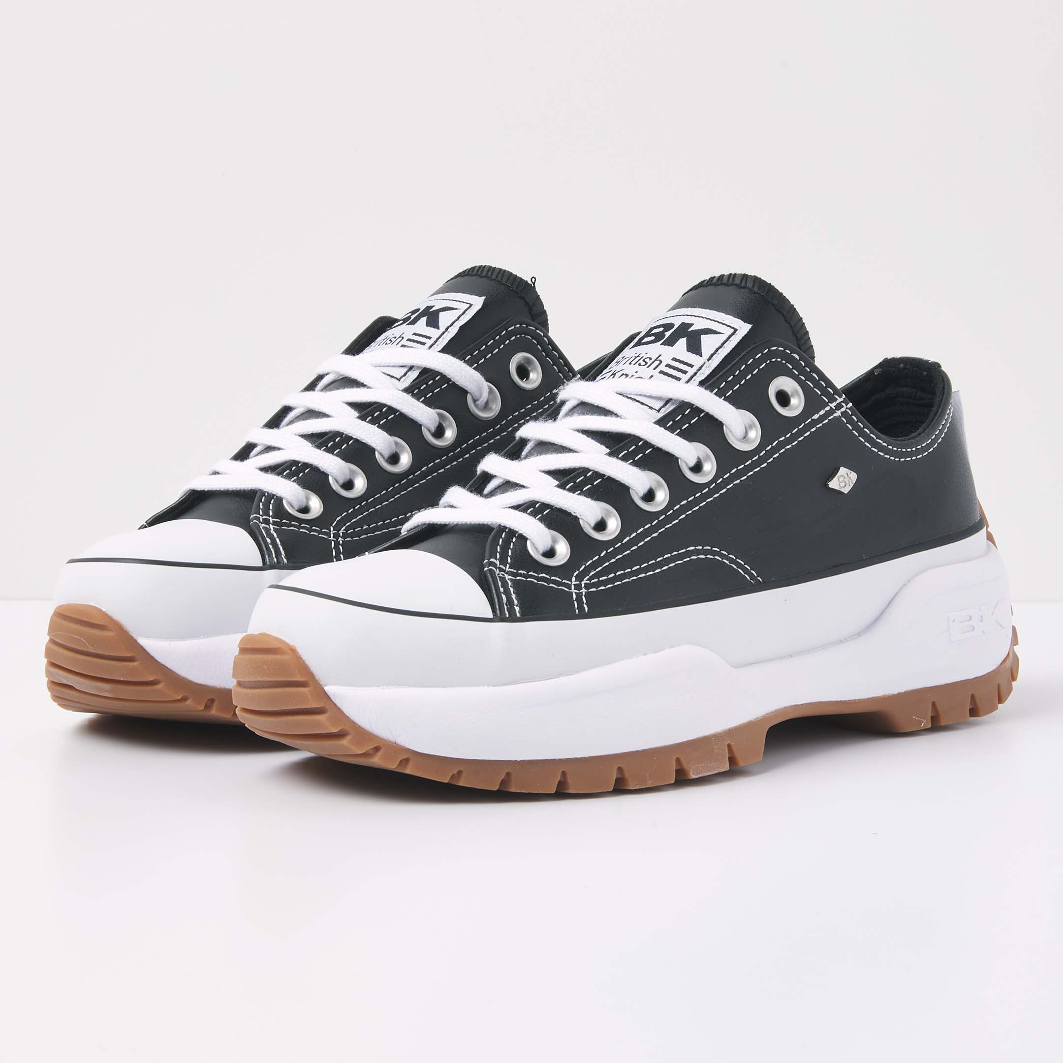 British Knights Sneaker Front view  B50-3718-02 KAYA LOW FLY LOW-TOP FEMALE