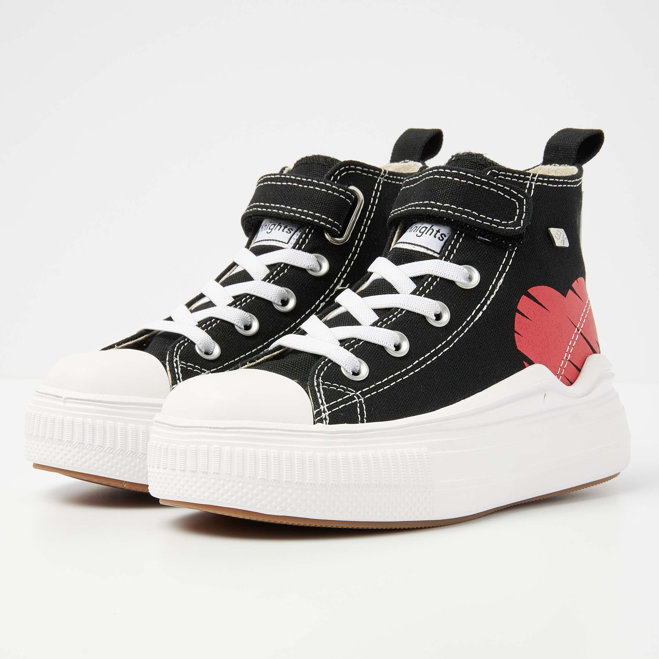 British Knights Sneaker Front view B52-3727C-01 KAYA FLOW MID HIGH-TOP FEMALE British Knights Sneaker Front view B52-3727C-01 KAYA FLOW MID HIGH-TOP FEMALE