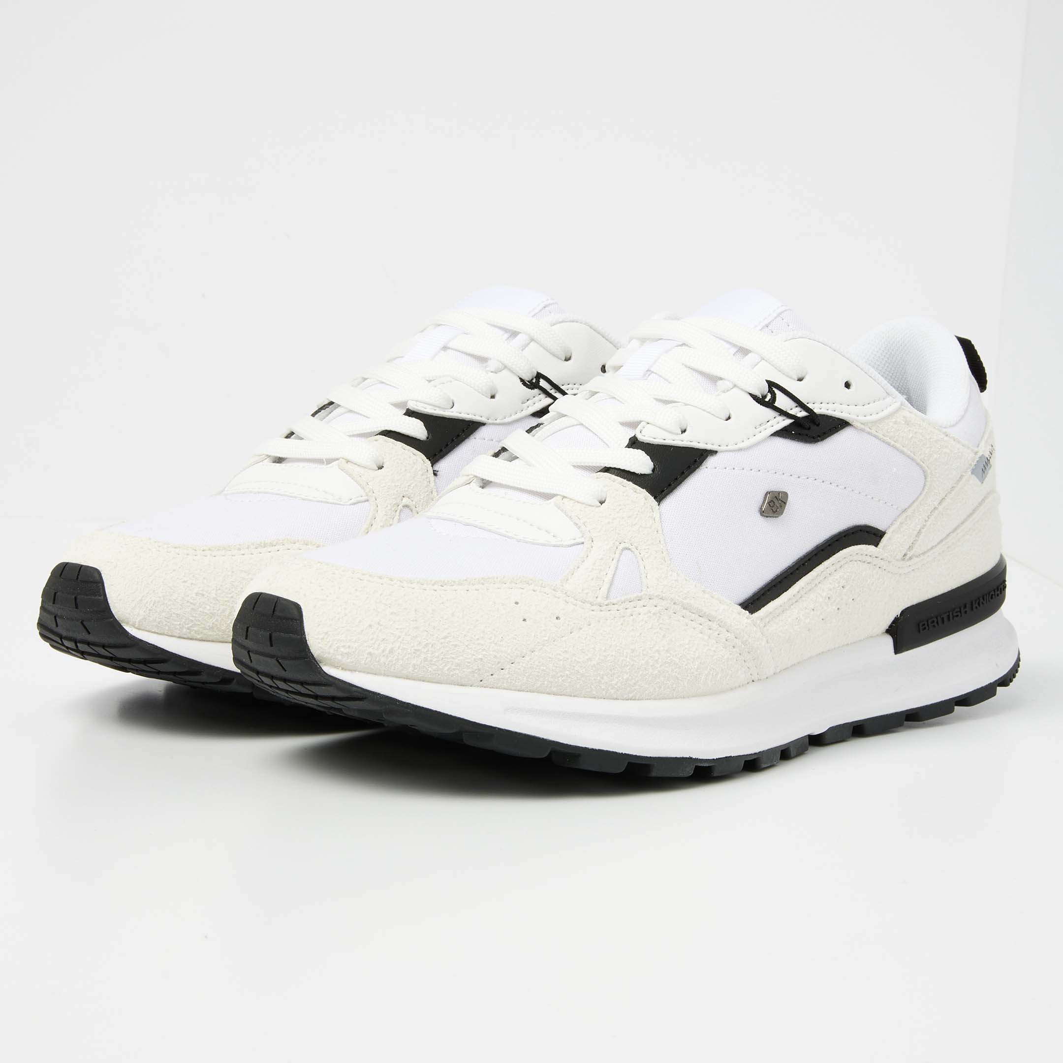 British Knights Sneaker Front view B53-3605-04 NOVA LOW-TOP MALE British Knights Sneaker Front view B53-3605-04 NOVA LOW-TOP MALE