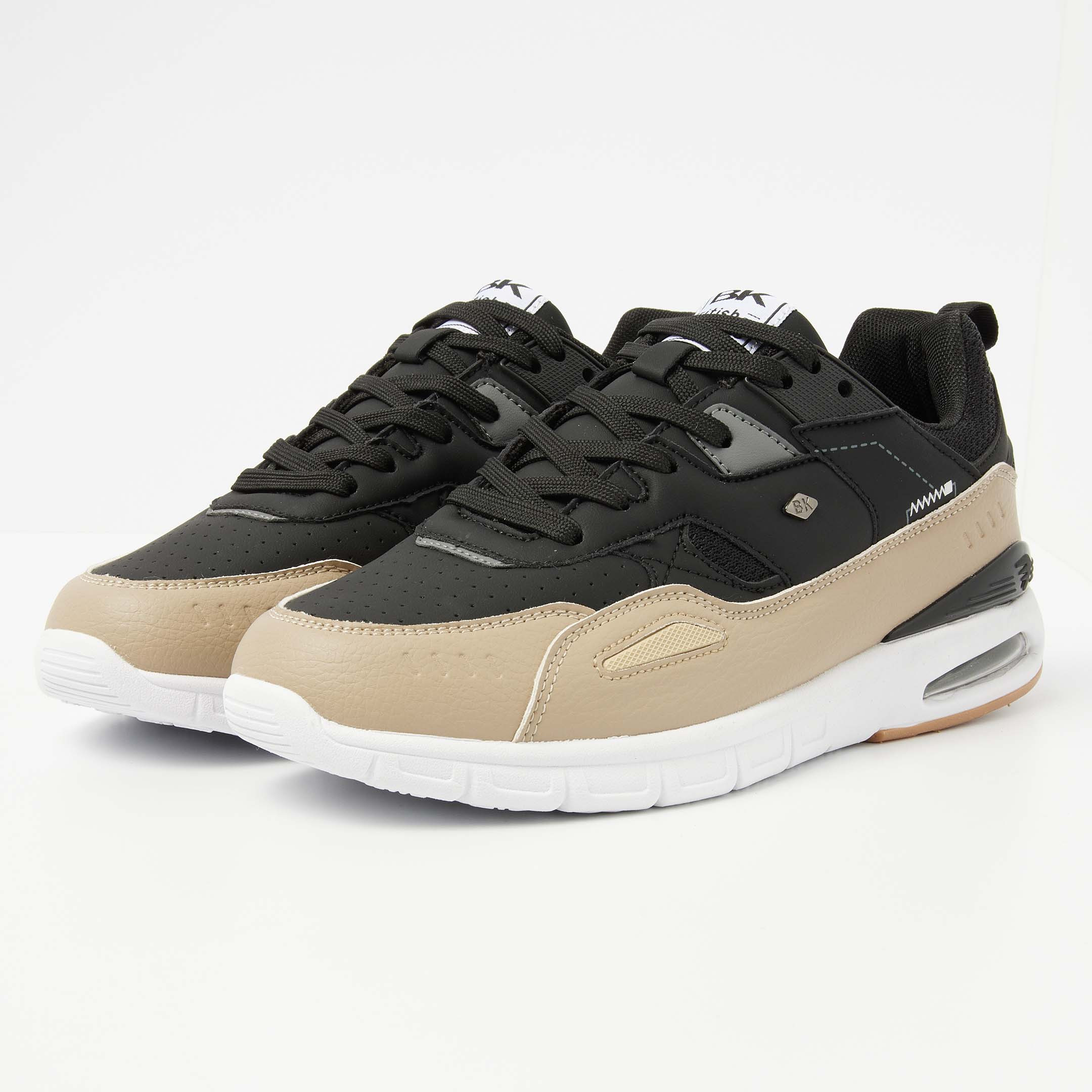 British Knights Sneaker Front view B53-3610-01 NAVI LOW-TOP MALE British Knights Sneaker Front view B53-3610-01 NAVI LOW-TOP MALE