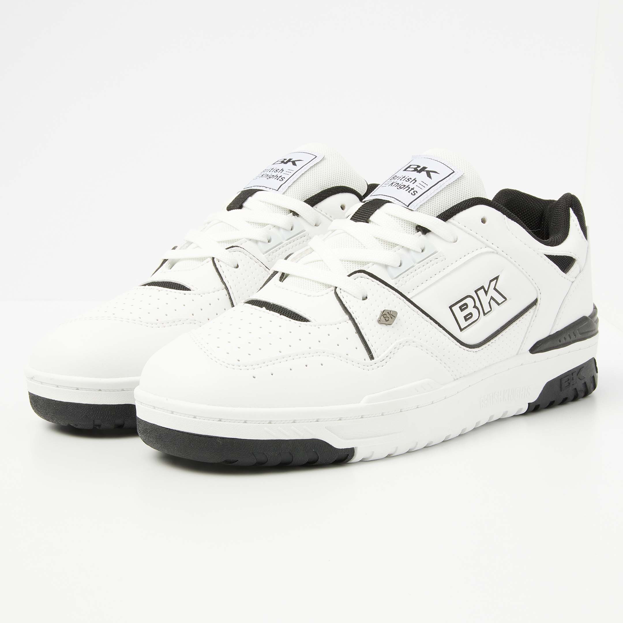 British Knights Sneaker Front view B53-3619-03 VENDON LOW-TOP MALE British Knights Sneaker Front view B53-3619-03 VENDON LOW-TOP MALE