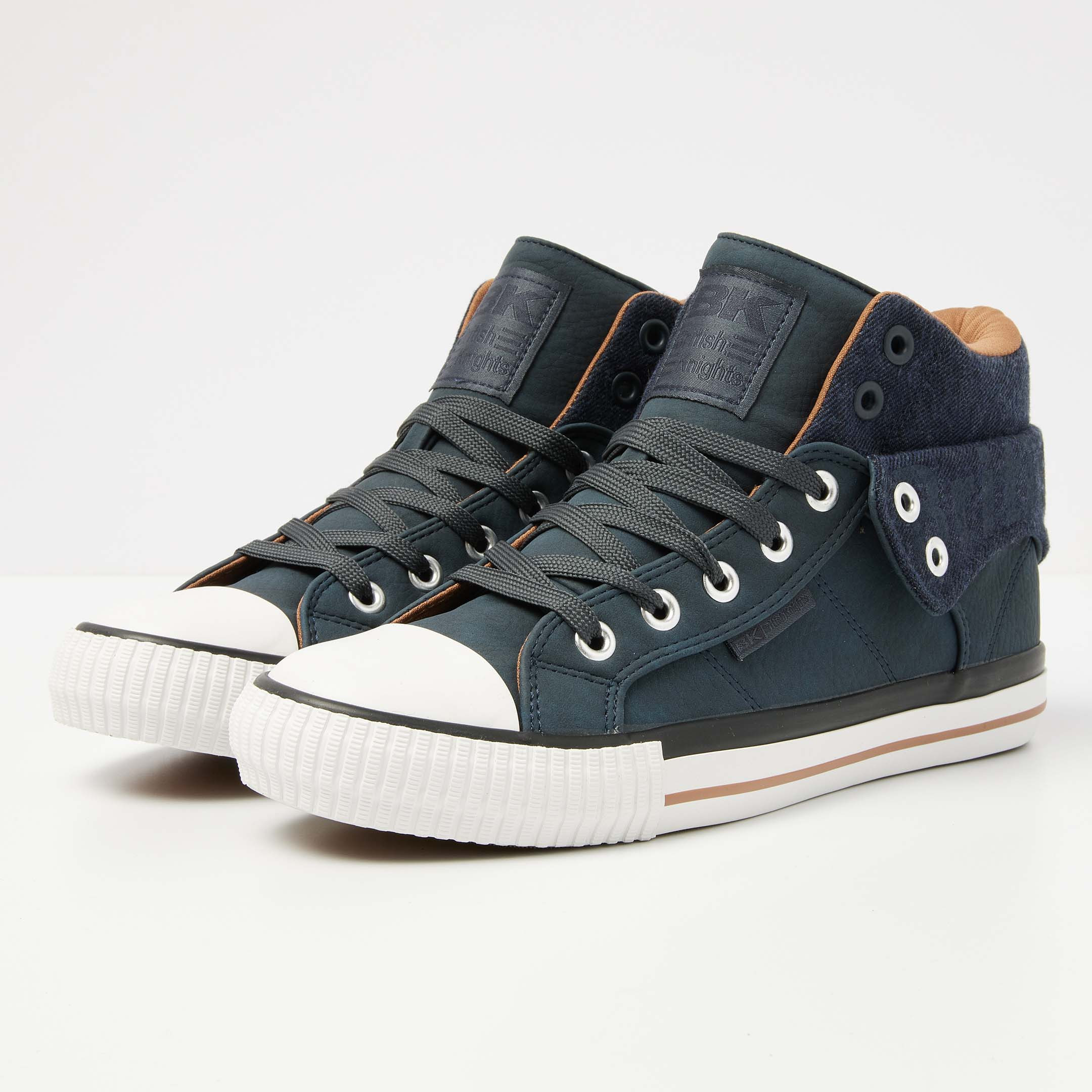 British Knights Sneaker Front view B54-3728-03 ROCO HIGH-TOP MALE British Knights Sneaker Front view B54-3728-03 ROCO HIGH-TOP MALE