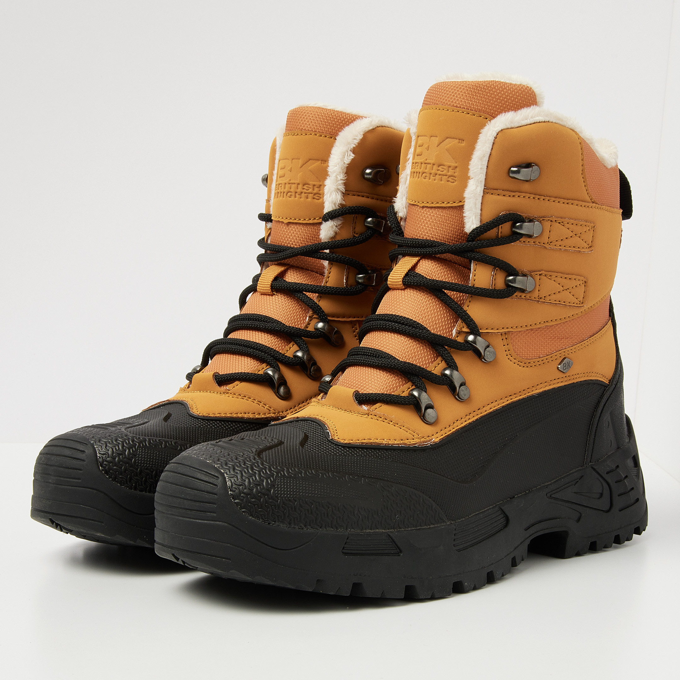 British Knights Sneaker Front view B54-3628-05 GRANITE HIGH-TOP MALE British Knights Sneaker Front view B54-3628-05 GRANITE HIGH-TOP MALE