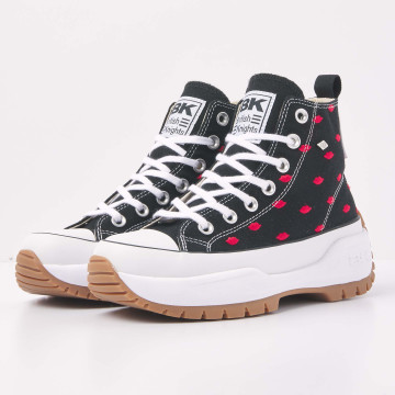  ALT Front view  B51-3714-01 KAYA MID FLY HIGH-TOP FEMALE