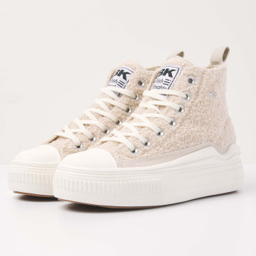  ALT Front view  B52-3732-01 KAYA FLOW MID HIGH-TOP FEMALE