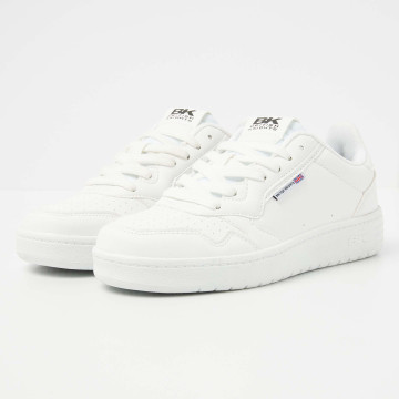  ALT Front view  B54-3616-01 NOORS LOW-TOP FEMALE
