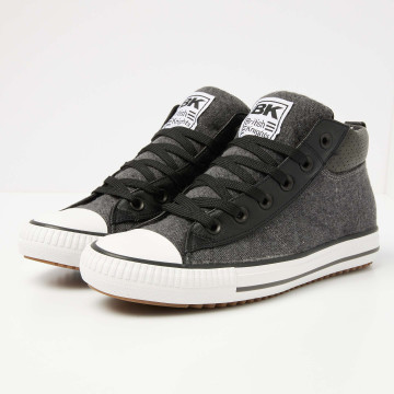  ALT Front view  B54-3722-03 KAYA PRO HIGH-TOP MALE