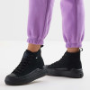 Model  B52-3724-01 KAYA FLOW MID HIGH-TOP FEMALE