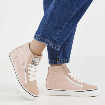 Model  B48-3715-02 MACK MID PLATFORM HIGH-TOP FEMALE