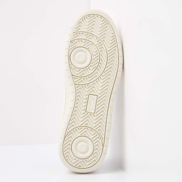 Bottom view  B49-3624-02 NOORS LOW-TOP MALE