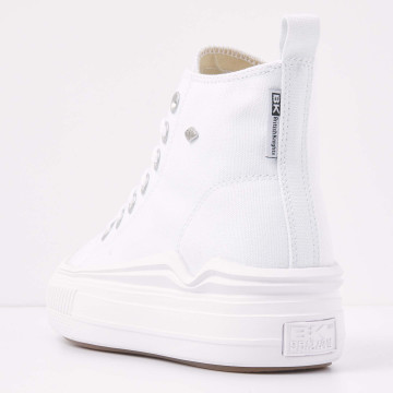 Back view  B51-3734-02 KAYA FLOW MID HIGH-TOP FEMALE