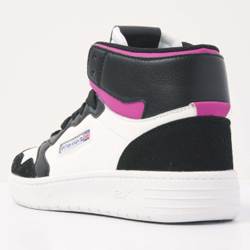 Back view  B52-3616-01 NOORS MID HIGH-TOP FEMALE