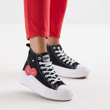 Model  B52-3727-01 KAYA FLOW MID HIGH-TOP FEMALE