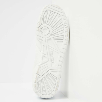Bottom view  B53-3619-04 VENDON LOW-TOP MALE