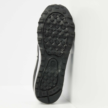 Bottom view  B53-3621-01 ZION LOW-TOP MALE