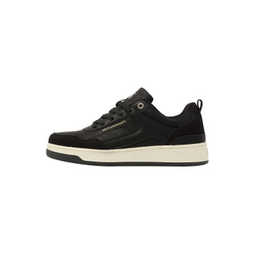 Left view  B54-3611-03 COLE LOW-TOP MALE