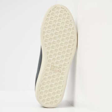 Bottom view  B54-3614-05 DUCO LOW-TOP MALE